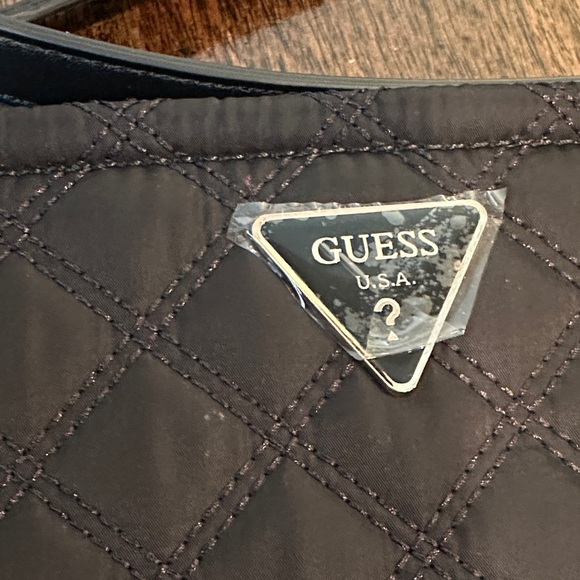 Guess Quilted Black Shoulder Bag - Picture 3 of 9